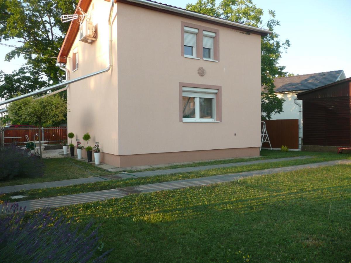 Levendula Vendégház Hajdúnánás Extérieur photo
